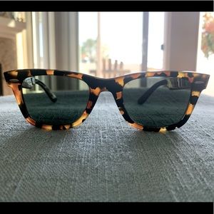 Authentic Ray Ban sunglasses good used condition
